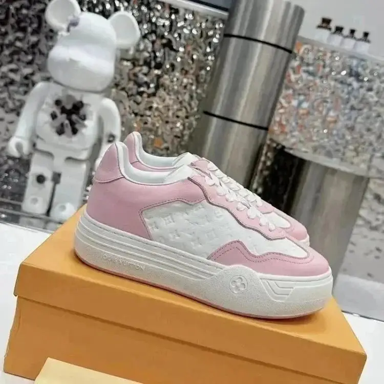 Louis Vuitton Sneakers 3