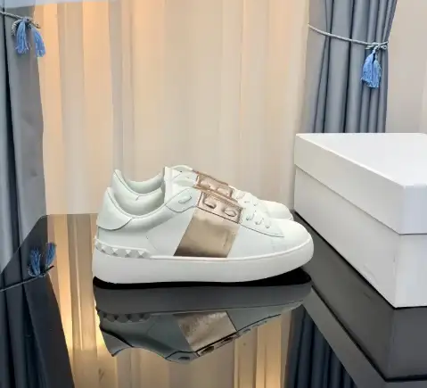 Valentino Rockstud Sneakers [22 styles] 4
