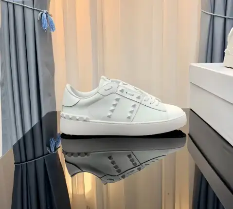 Valentino Rockstud Sneakers [22 styles] 7