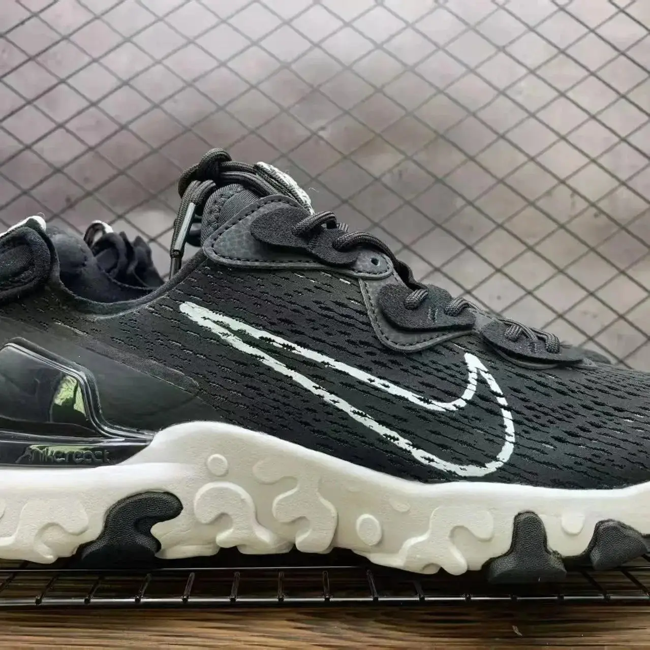 Nike React Phantom Run Flyknit 2 Sneakers 2
