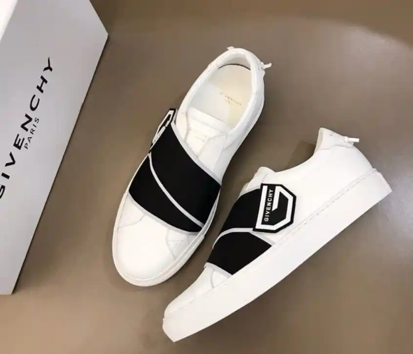 Givenchy Sneakers 6