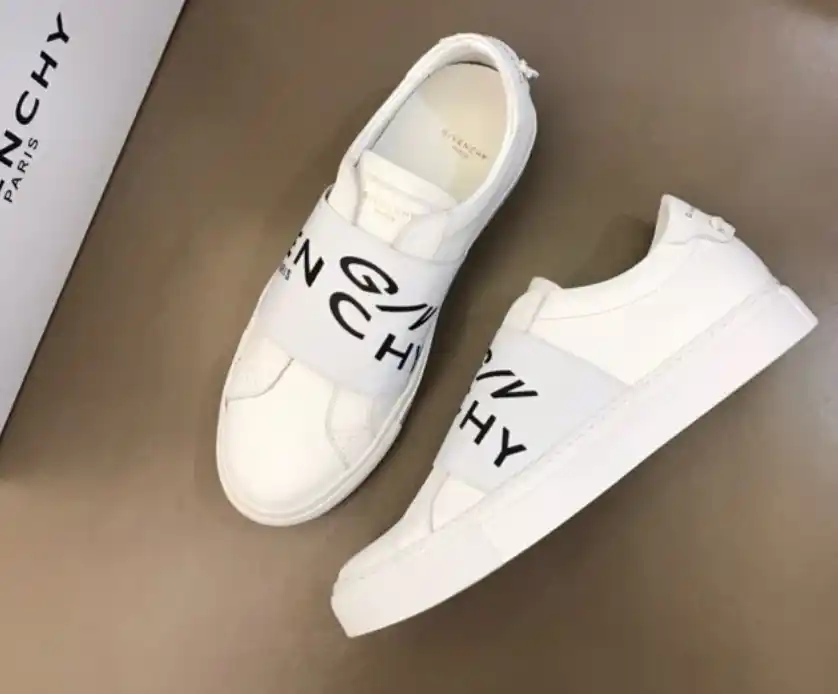 Givenchy Sneakers 7